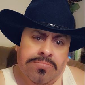 Meet your Posher, Victor